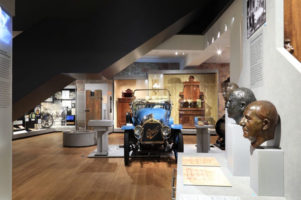 Stadt und Industriemuseum Ruesselsheim Stadt und Industriemuseum Ruesselsheim