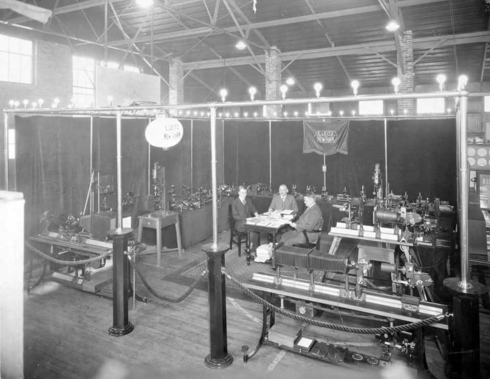 Leitz-Stand auf der Industrie-Messe in Washington Leitz-Stand auf der Industrie-Messe in Washington