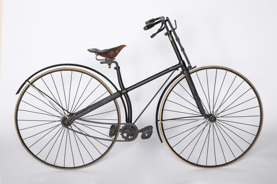 Kreuzrahmenrad von Adler Kreuzrahmenrad von Adler